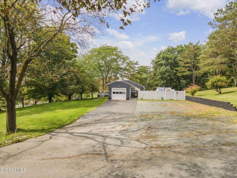 15 Scott Drive Troy NY 12180