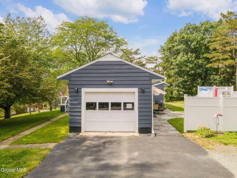 15 Scott Drive Troy NY 12180
