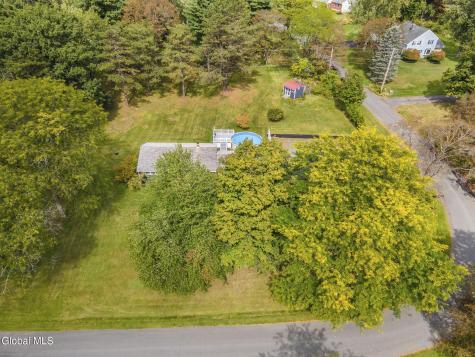 15 Scott Drive Troy NY 12180