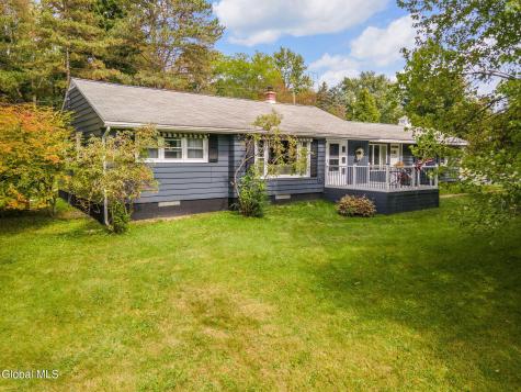 15 Scott Drive Troy NY 12180