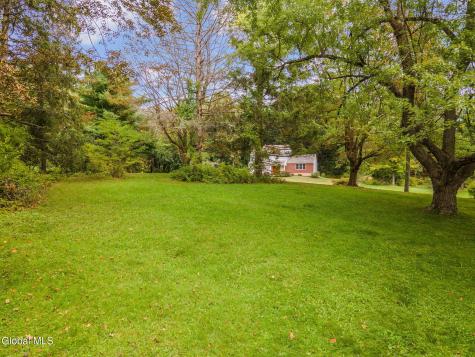 15 Scott Drive Troy NY 12180