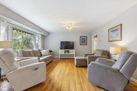 15 Scott Drive Troy NY 12180