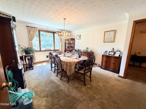 31 Lindbergh Avenue Amsterdam NY 12010