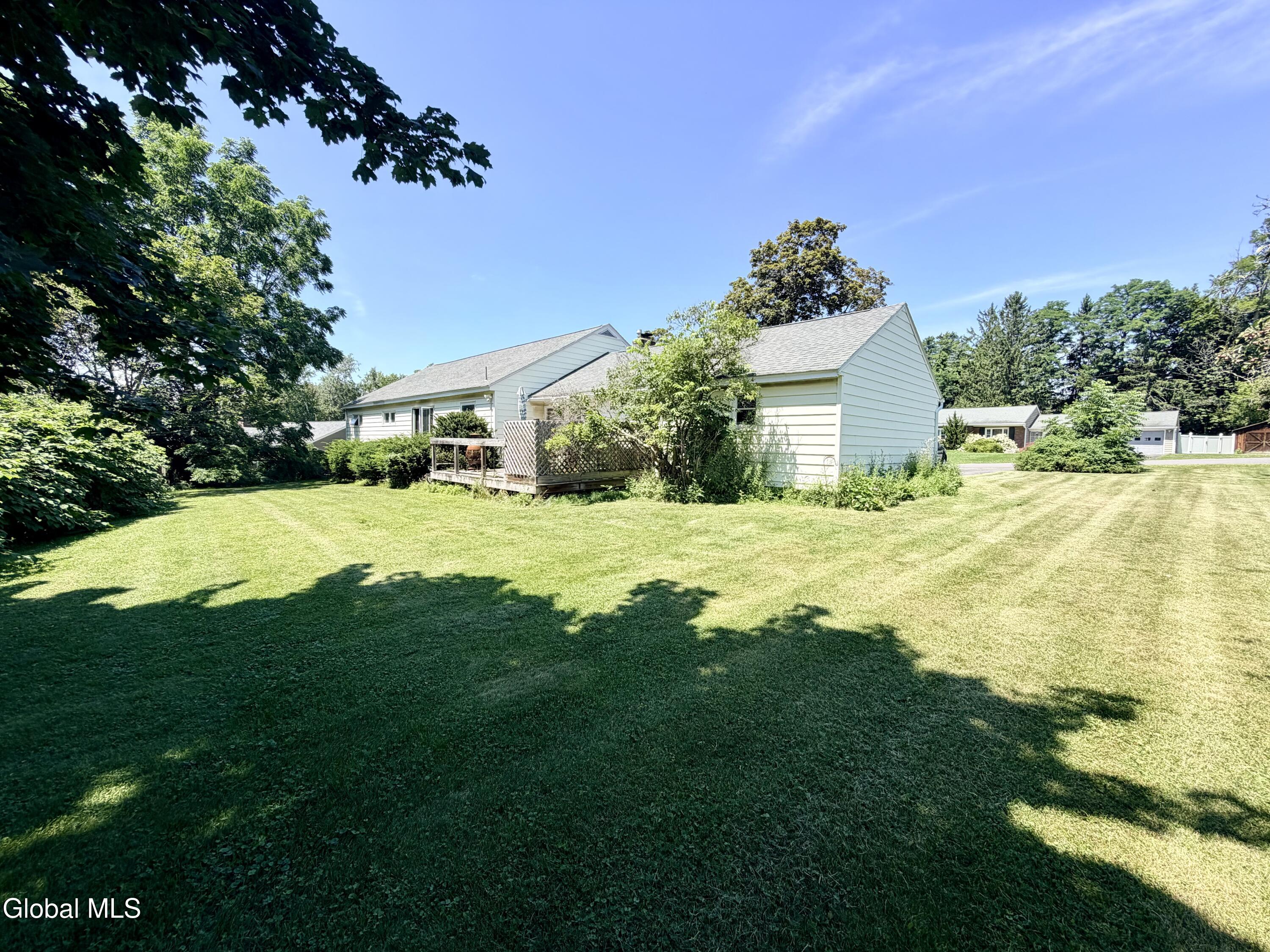 31 Lindbergh Avenue Amsterdam NY 12010