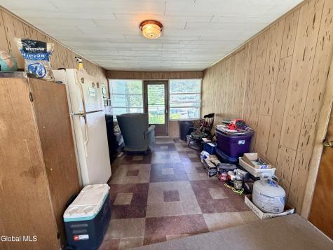 31 Lindbergh Avenue Amsterdam NY 12010