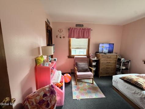 158 8th Avenue Troy NY 12180