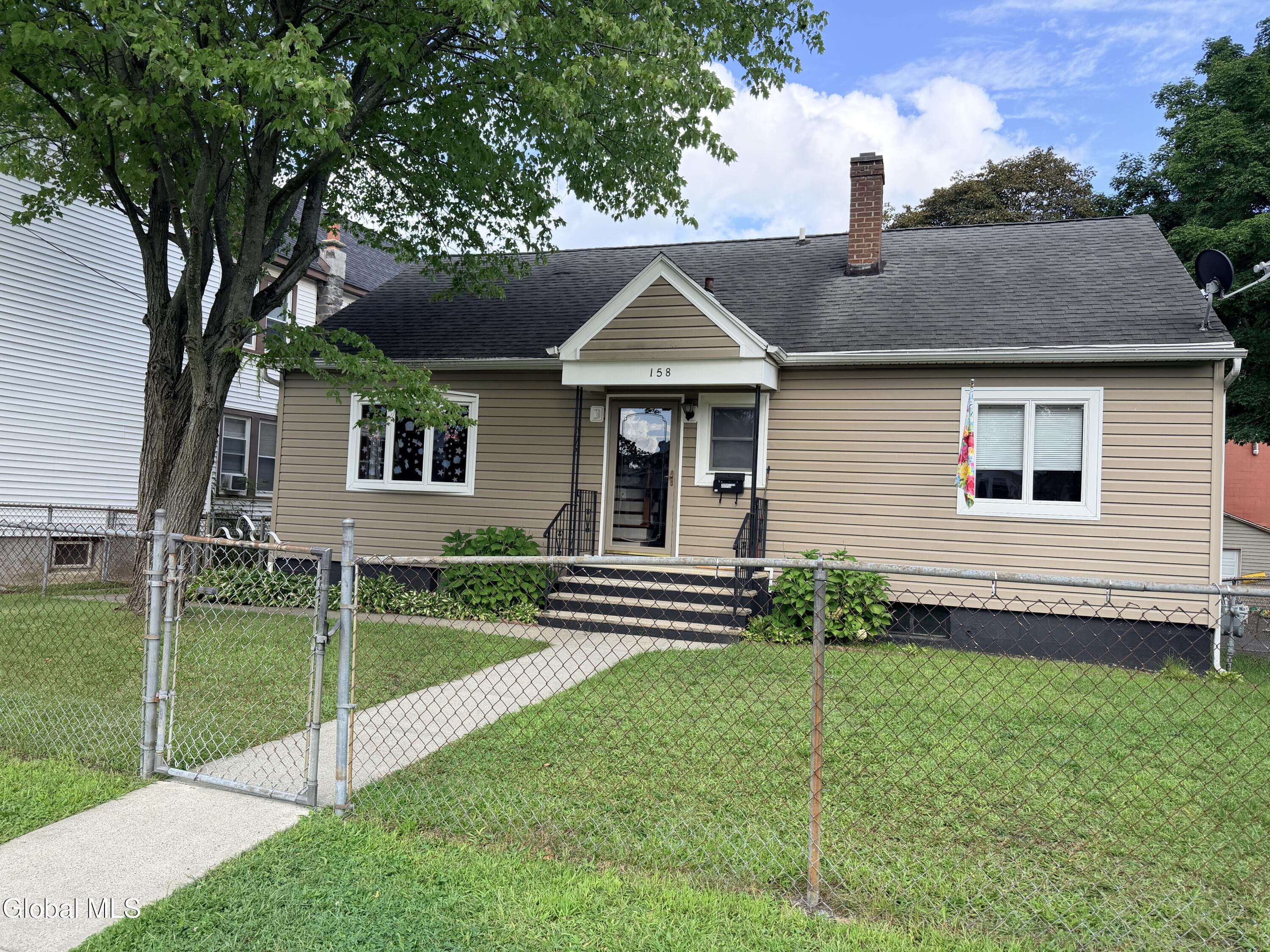 158 8th Avenue Troy NY 12180