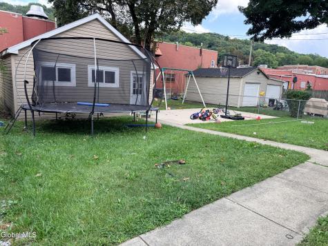 158 8th Avenue Troy NY 12180