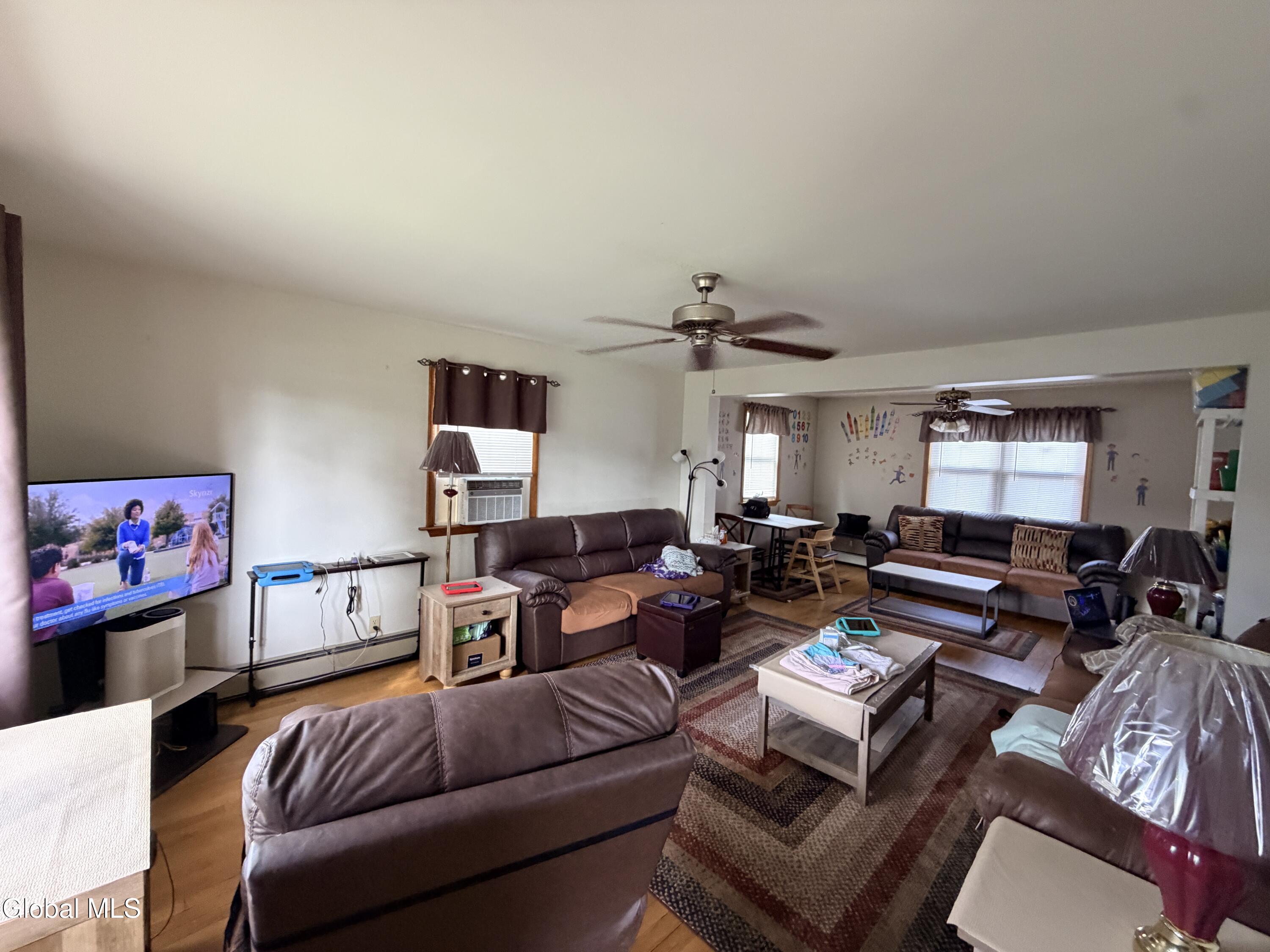 158 8th Avenue Troy NY 12180