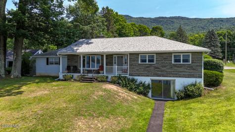 29 Trout Pavilion Road Queensbury NY 12804