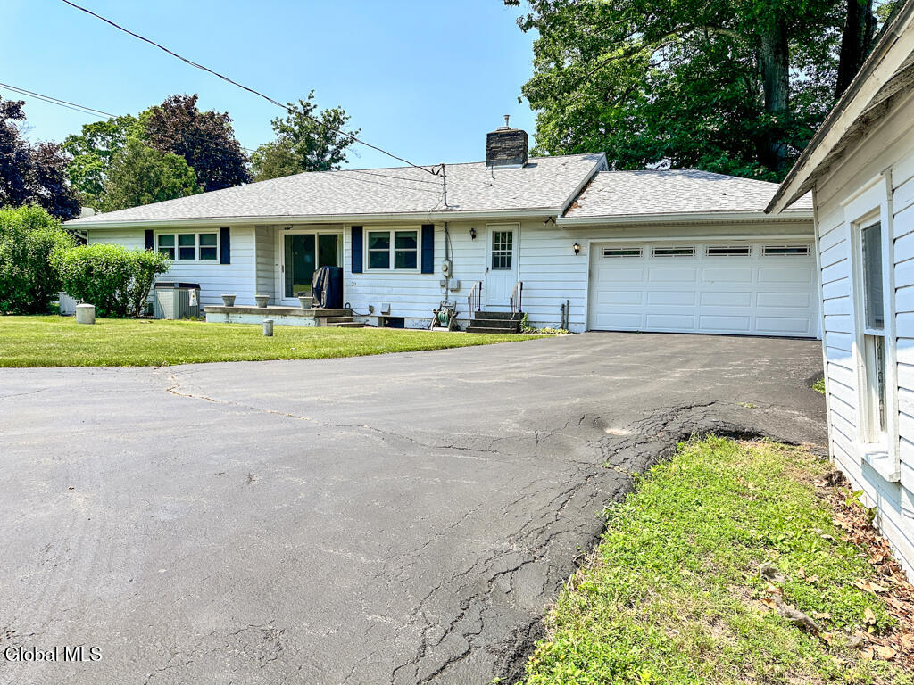 29 Trout Pavilion Road Queensbury NY 12804
