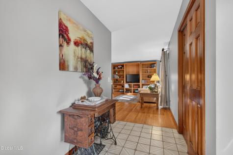 35 Via Maria Drive Glenville NY 12302