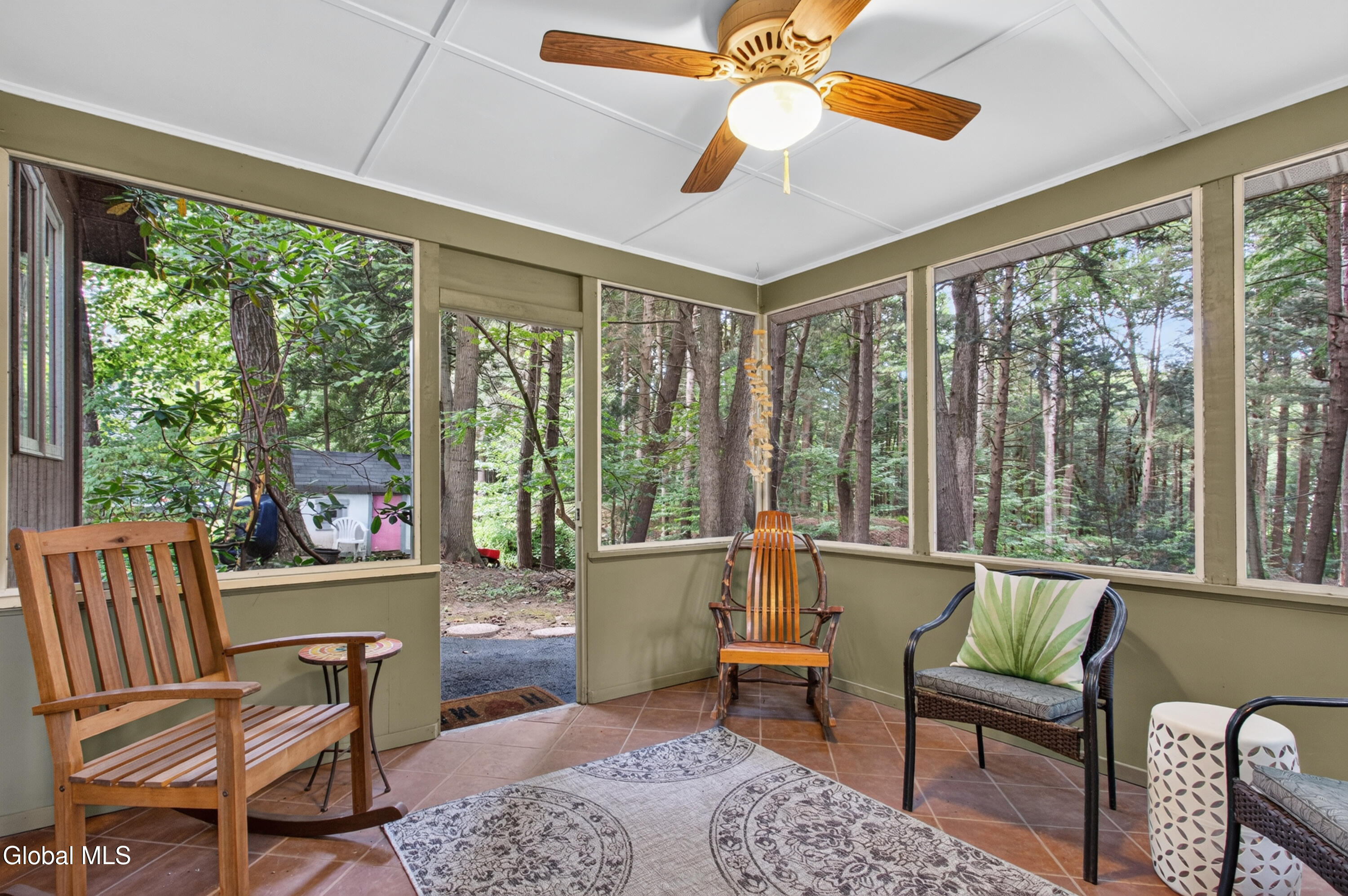 35 Via Maria Drive Glenville NY 12302