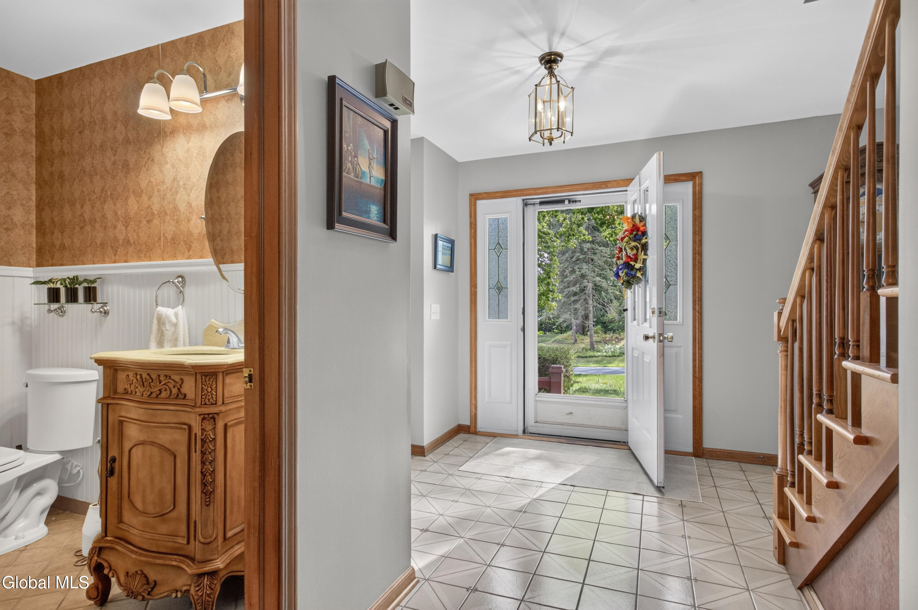 35 Via Maria Drive Glenville NY 12302
