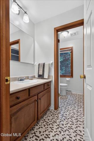 35 Via Maria Drive Glenville NY 12302