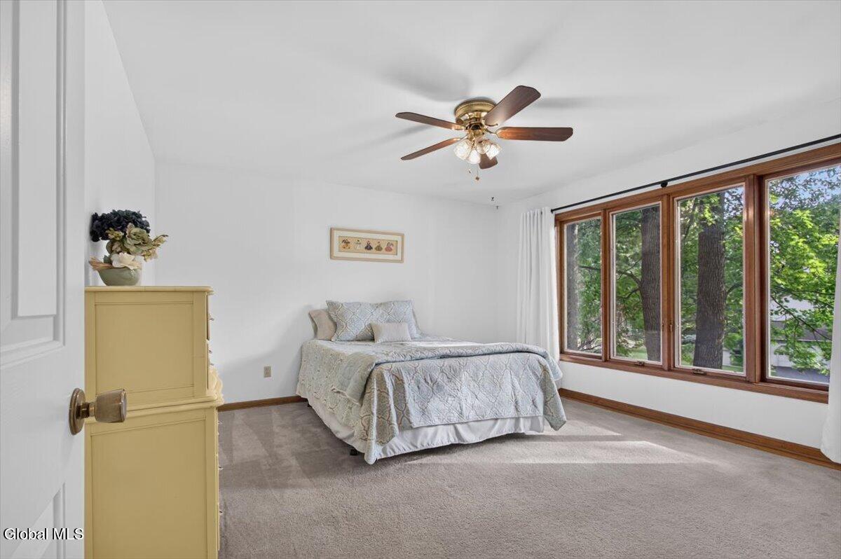 35 Via Maria Drive Glenville NY 12302