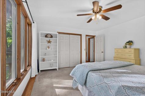 35 Via Maria Drive Glenville NY 12302