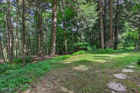35 Via Maria Drive Glenville NY 12302