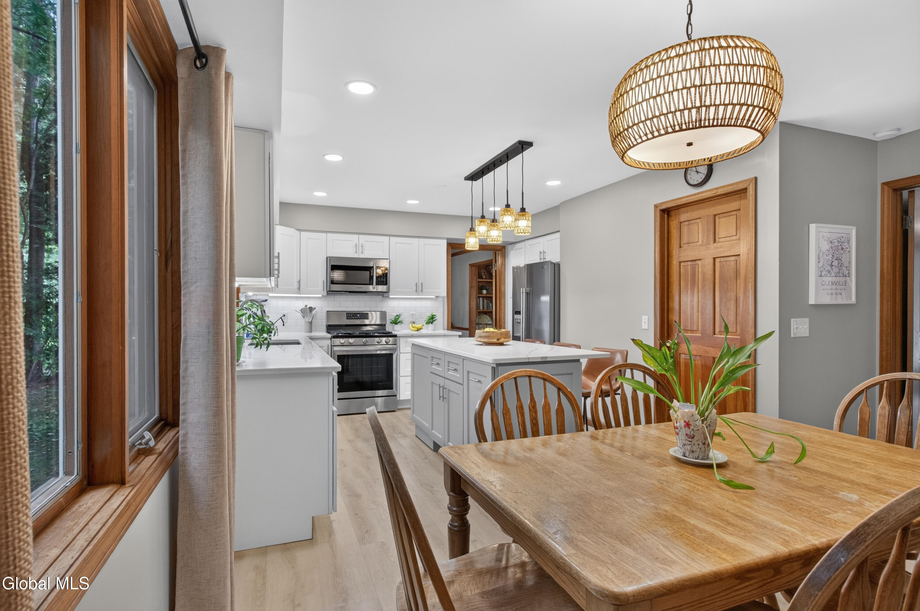 35 Via Maria Drive Glenville NY 12302