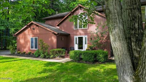 35 Via Maria Drive Glenville NY 12302