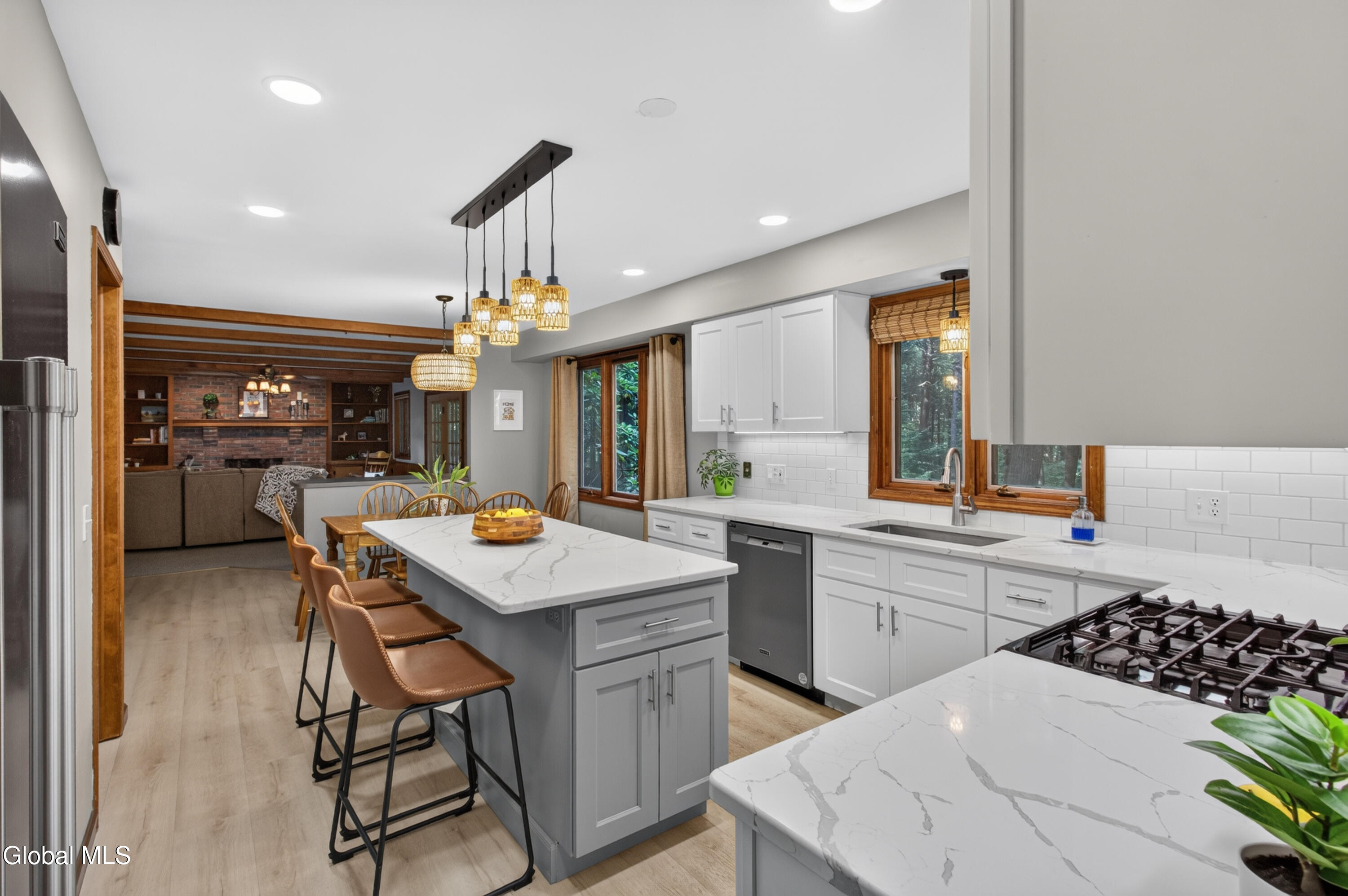 35 Via Maria Drive Glenville NY 12302