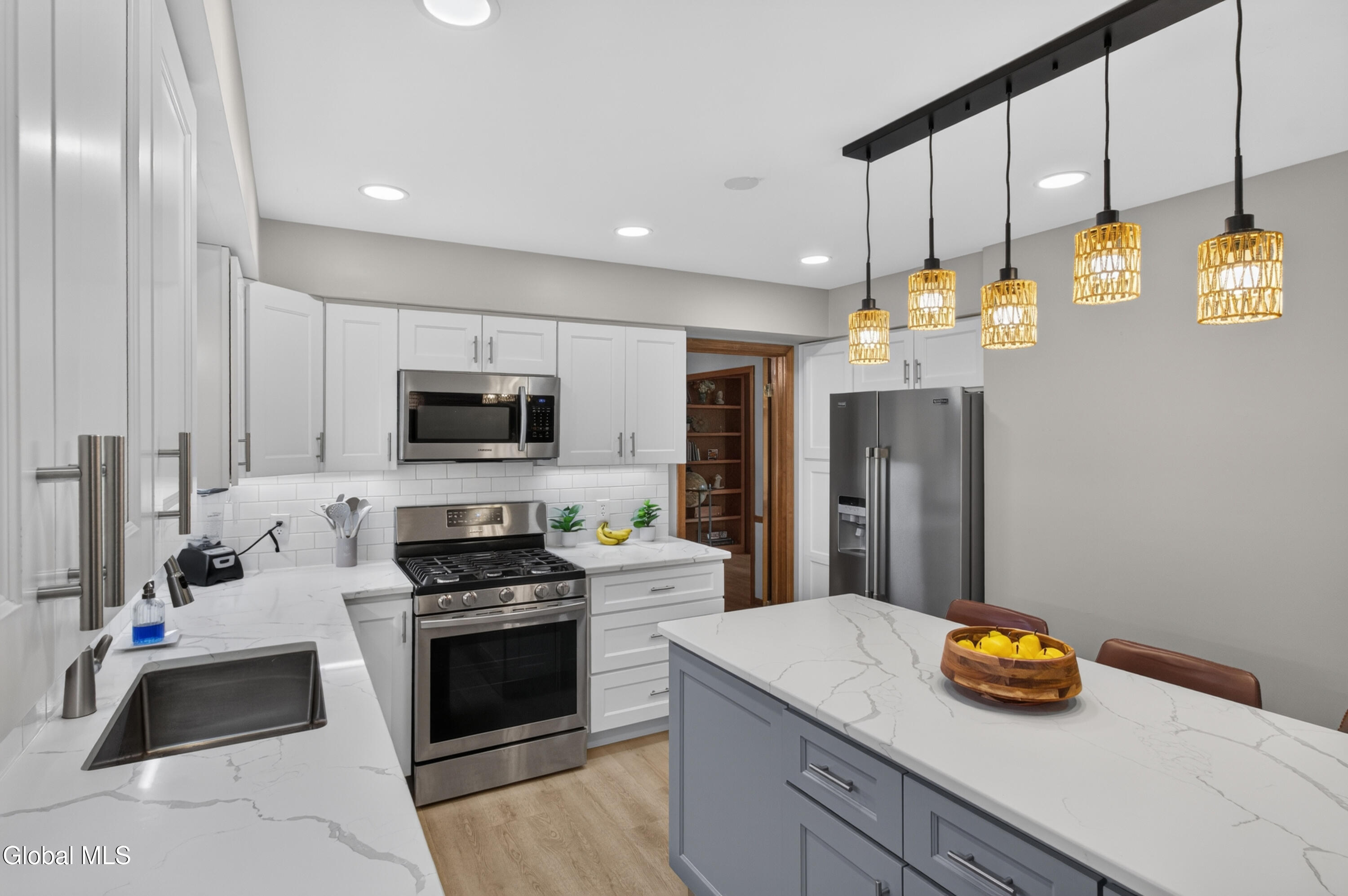 35 Via Maria Drive Glenville NY 12302