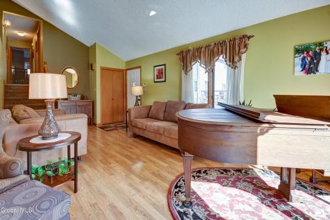 45 Coolidge Road Amsterdam NY 12010