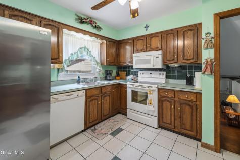 1783 St Mary's Lane Schenectady NY 12303