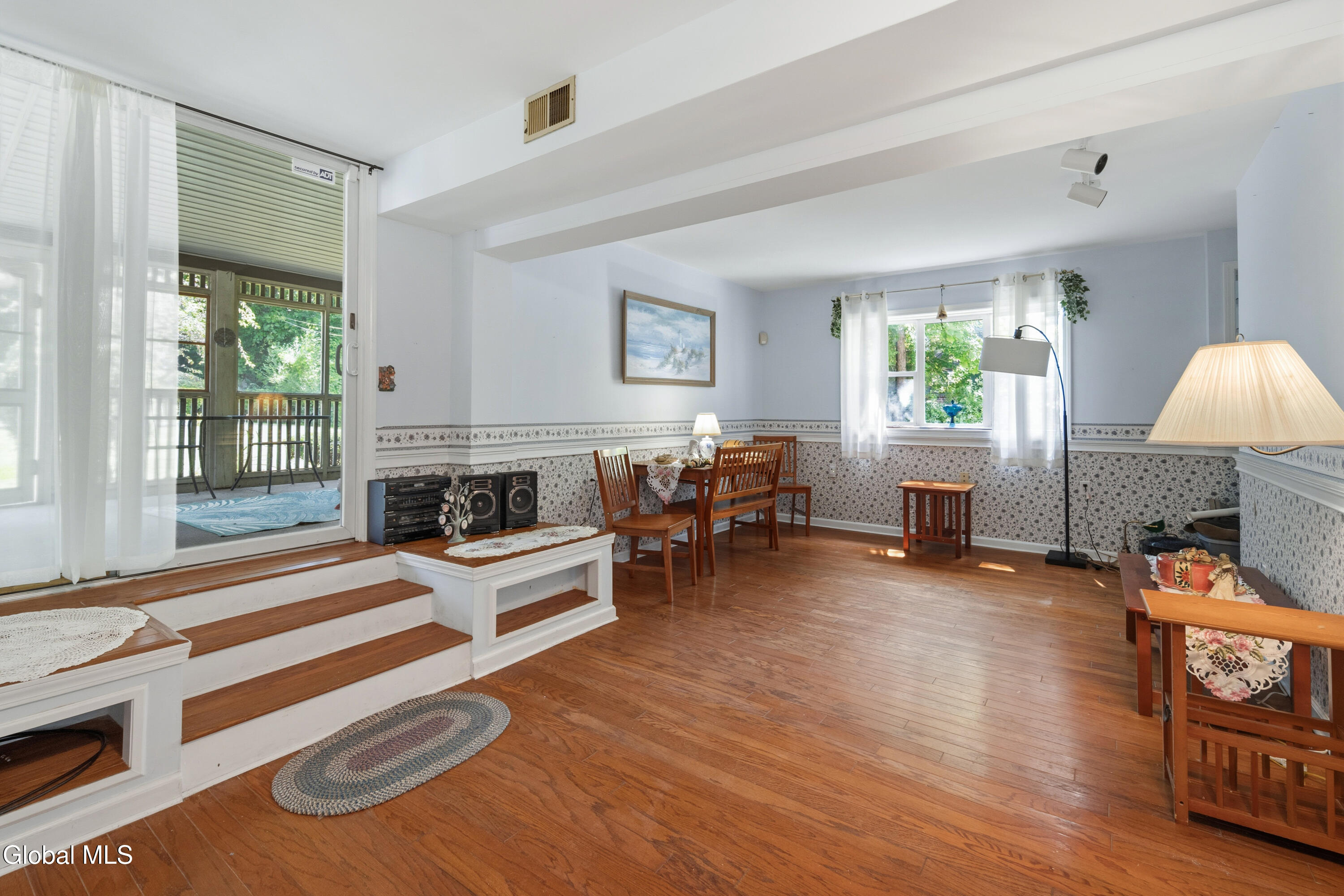 1783 St Mary's Lane Schenectady NY 12303