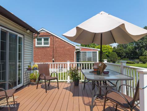 1783 St Mary's Lane Schenectady NY 12303