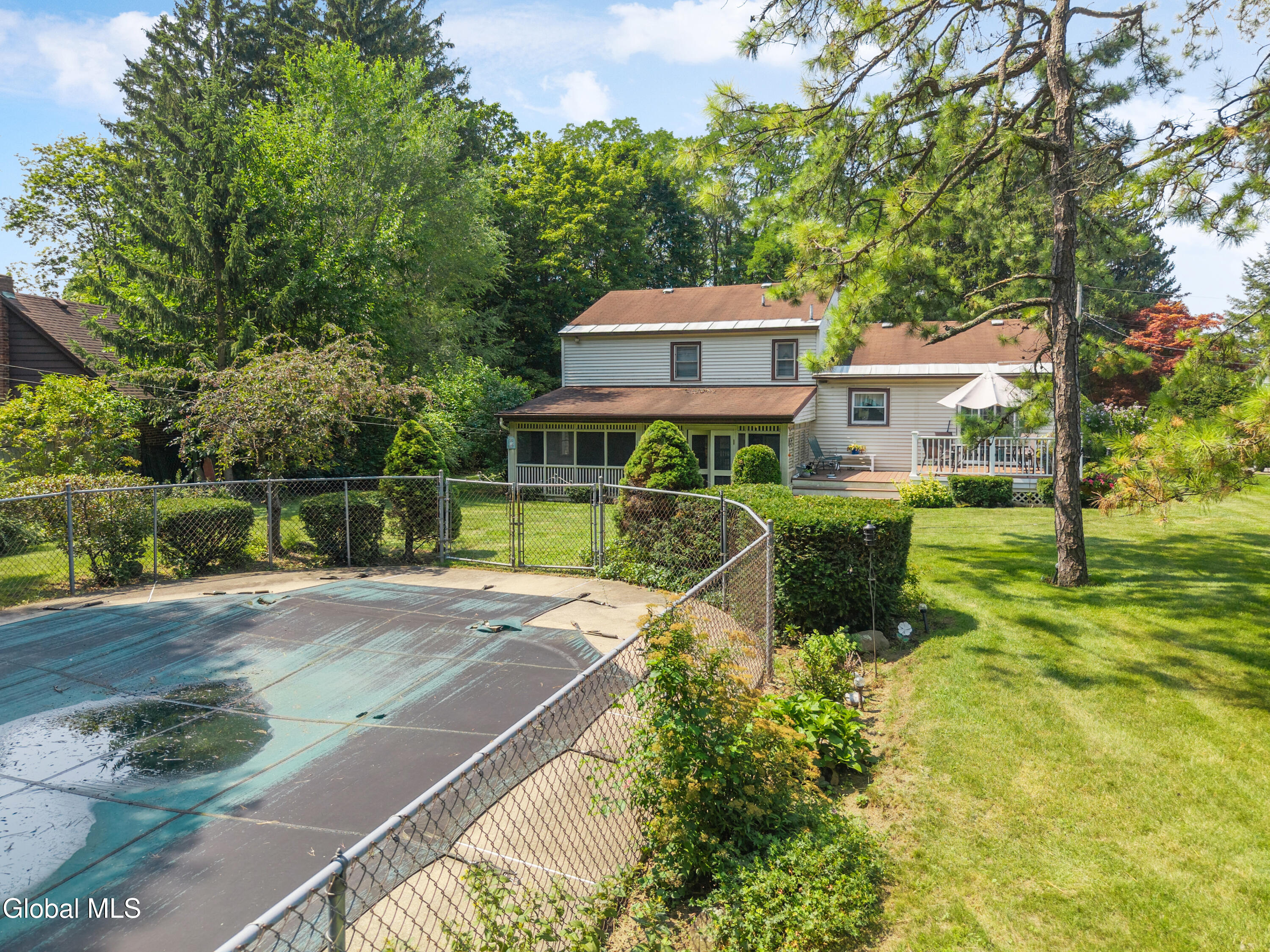 1783 St Mary's Lane Schenectady NY 12303