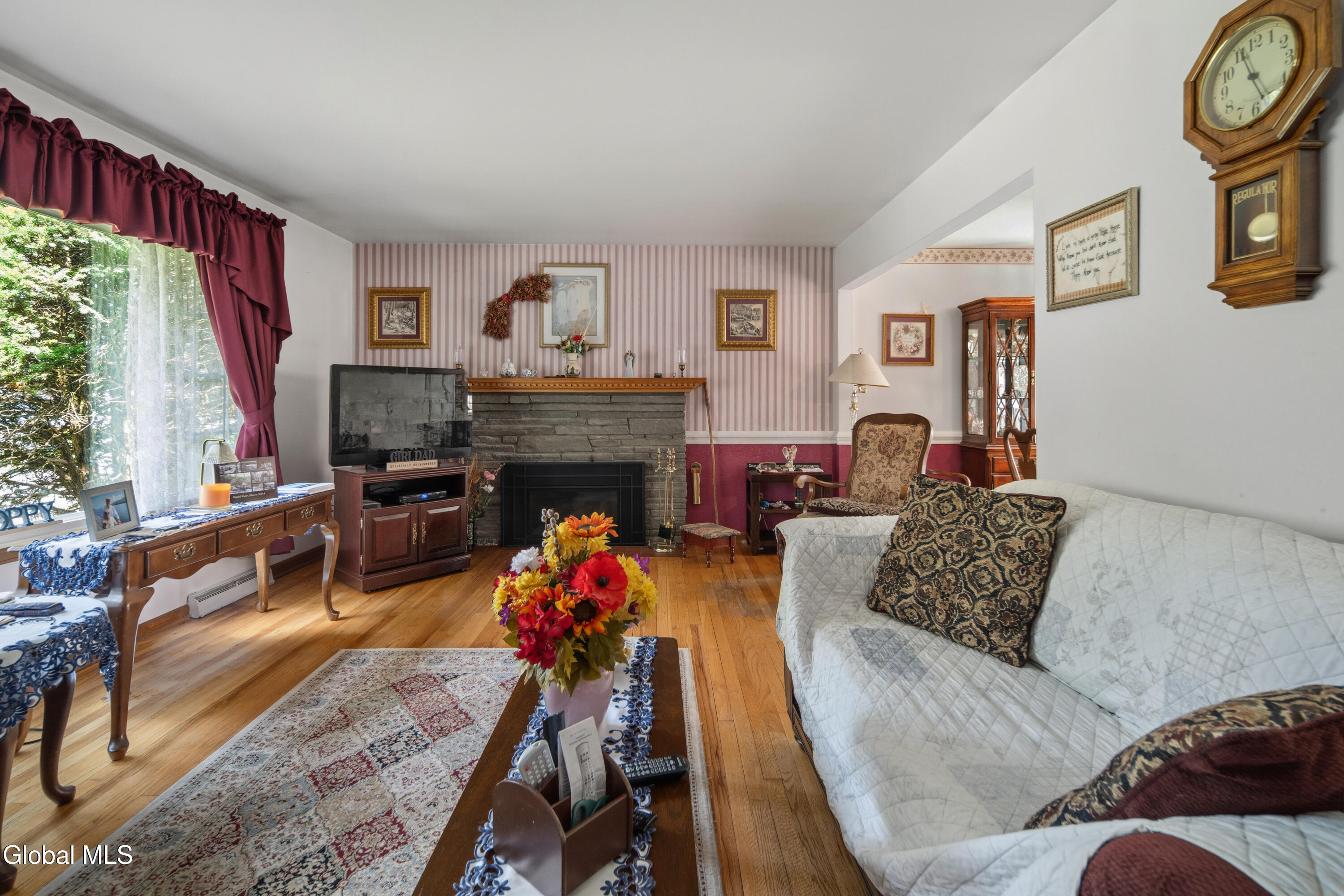 1783 St Mary's Lane Schenectady NY 12303