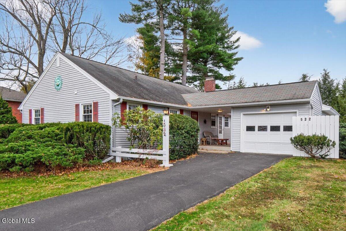 532 Wayne Place Delmar NY 12054