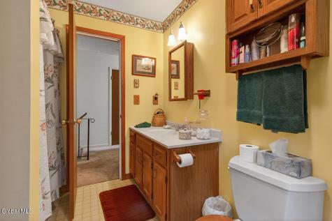 68 Wineberry Lane Malta NY 12020