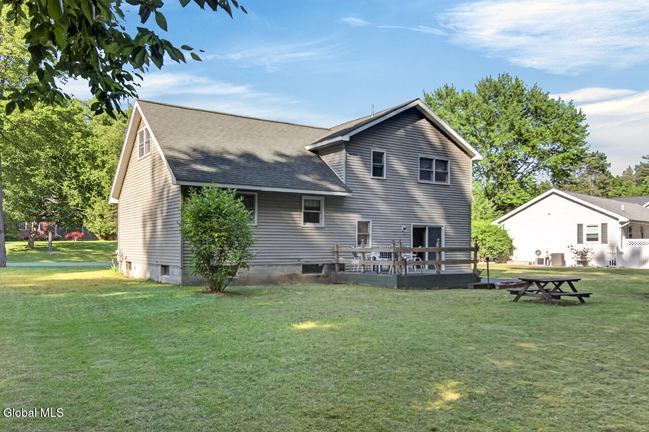 68 Wineberry Lane Malta NY 12020