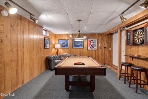 1033 Mckinley Avenue Schenectady NY 12303