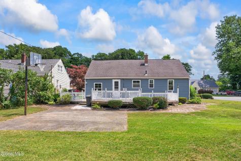 1033 Mckinley Avenue Schenectady NY 12303