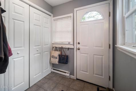 1130 S Country Club Drive Niskayuna NY 12309