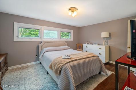 1130 S Country Club Drive Niskayuna NY 12309