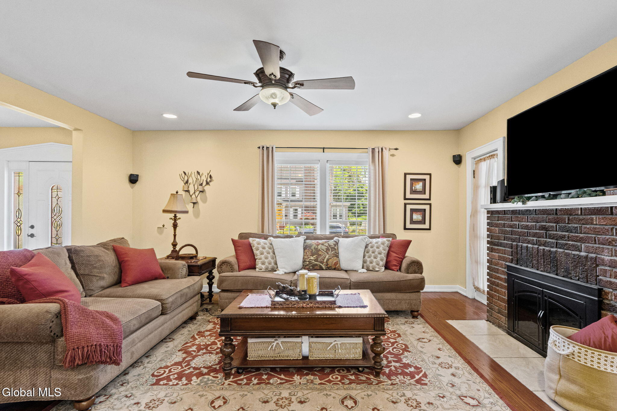 6 Glenwood Street Albany NY 12203