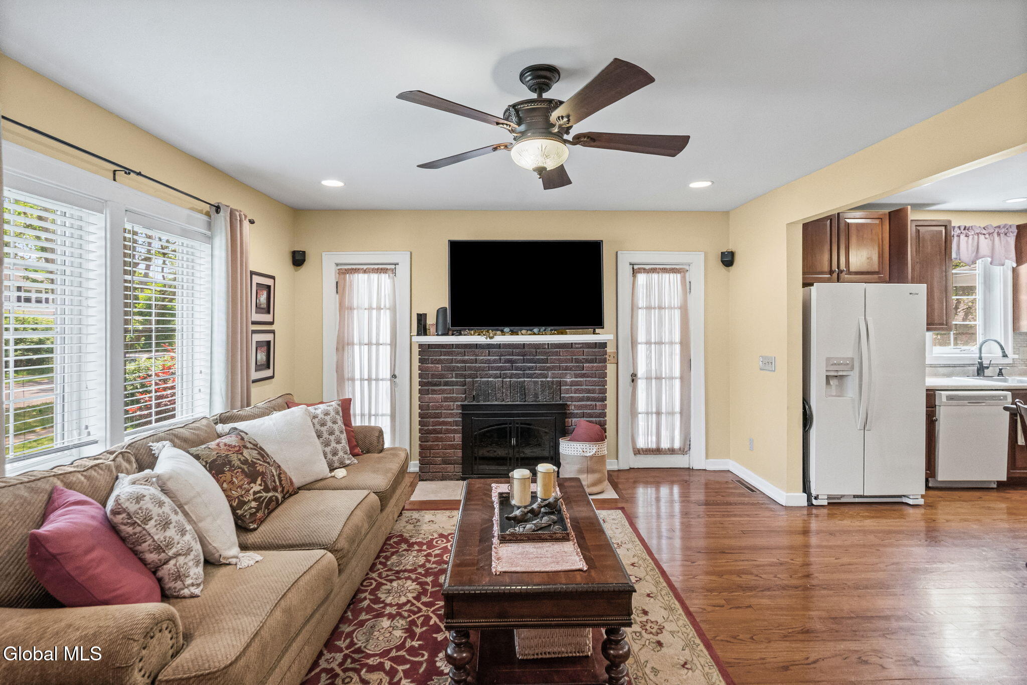 6 Glenwood Street Albany NY 12203