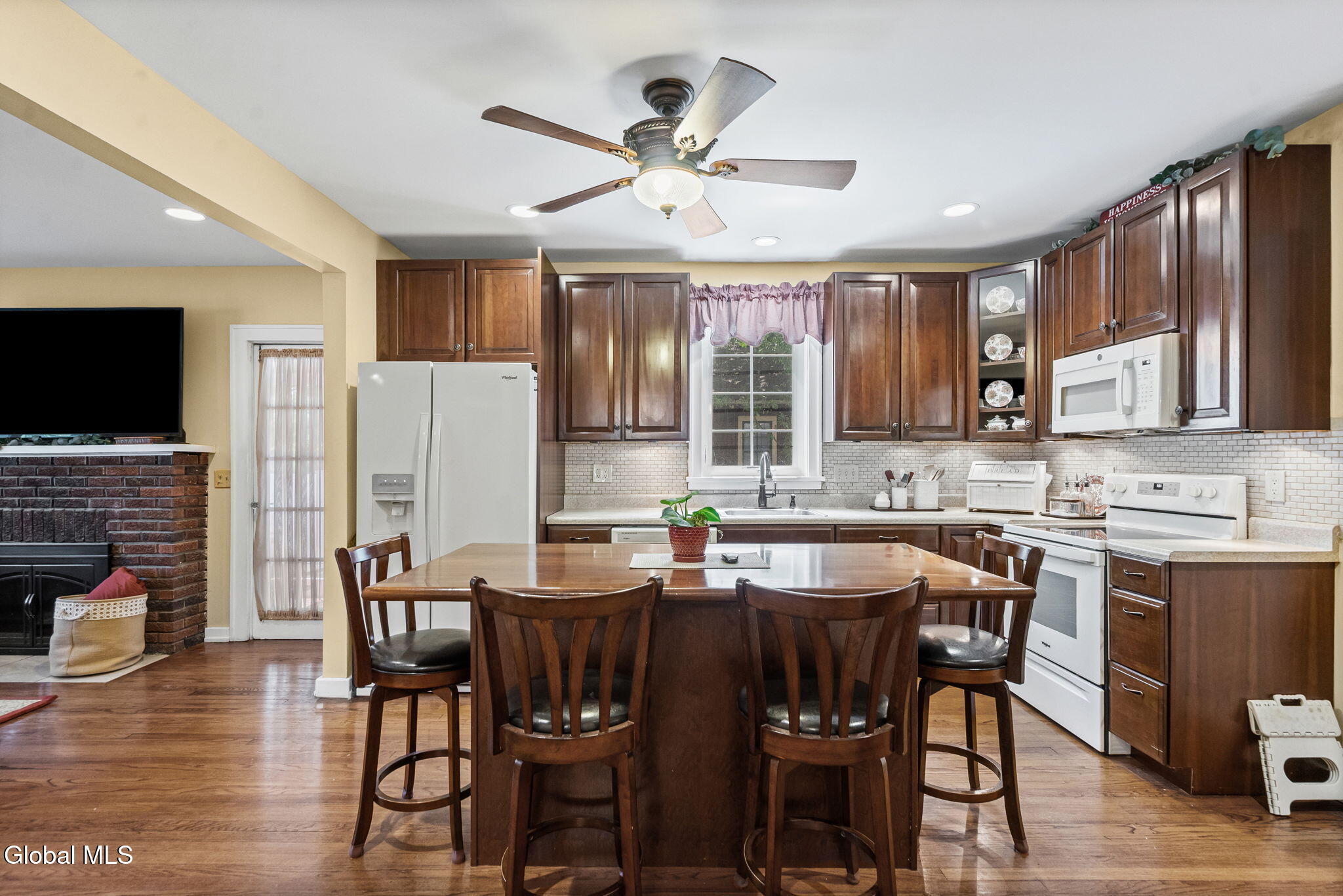 6 Glenwood Street Albany NY 12203