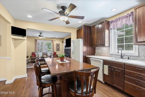 6 Glenwood Street Albany NY 12203