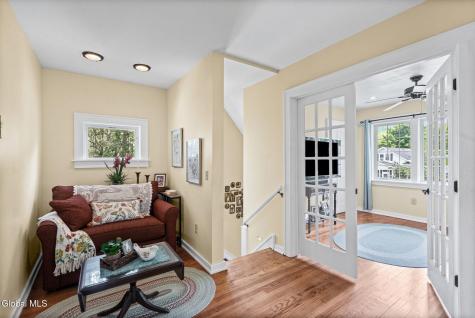 6 Glenwood Street Albany NY 12203
