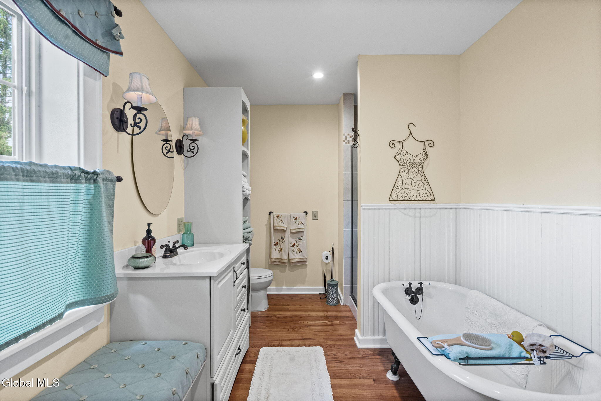 6 Glenwood Street Albany NY 12203