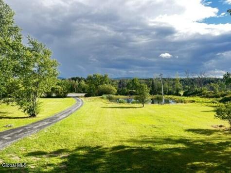 2993 U.s. 20 Sloansville NY 12160