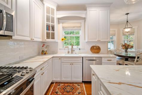 15 Tyler Drive Saratoga Springs NY 12866