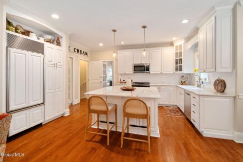 15 Tyler Drive Saratoga Springs NY 12866