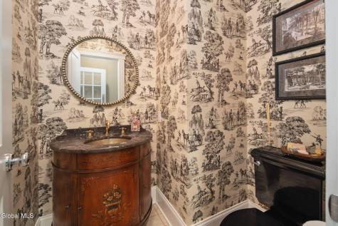15 Tyler Drive Saratoga Springs NY 12866