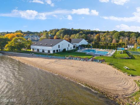 15 Tyler Drive Saratoga Springs NY 12866